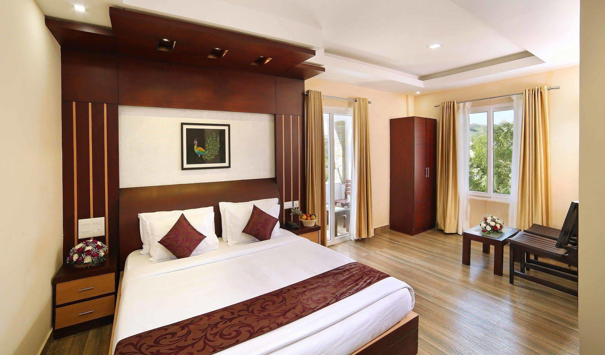 Hotel Elysium Garden à Munnar Extérieur photo