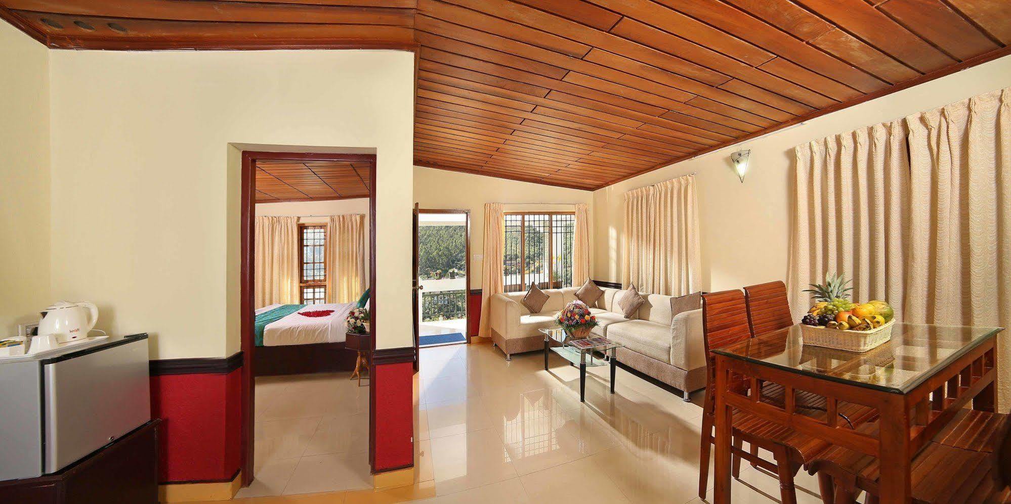 Hotel Elysium Garden à Munnar Extérieur photo